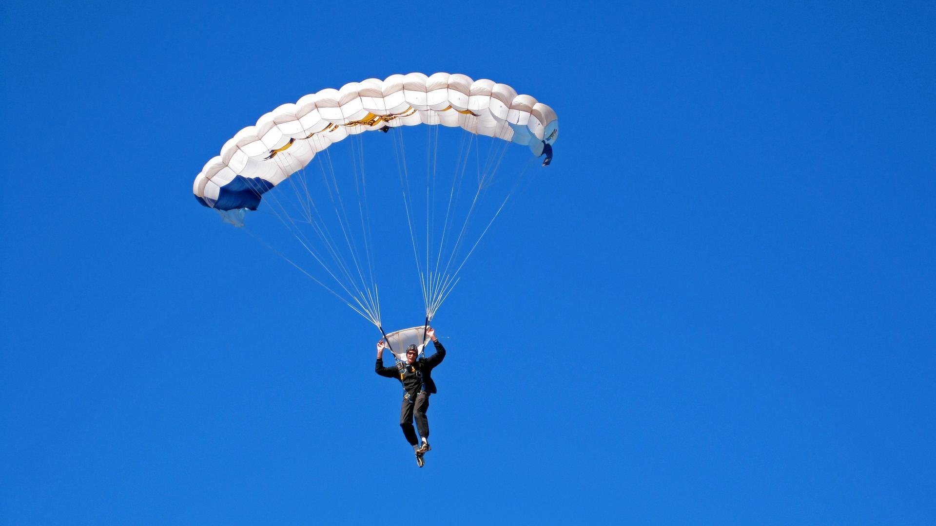“教育工作者心理减压瑜伽节” 学校专场反响热烈